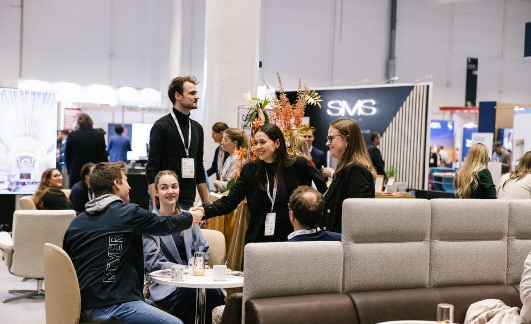 Conversations at a previous CSI Europe exhibition